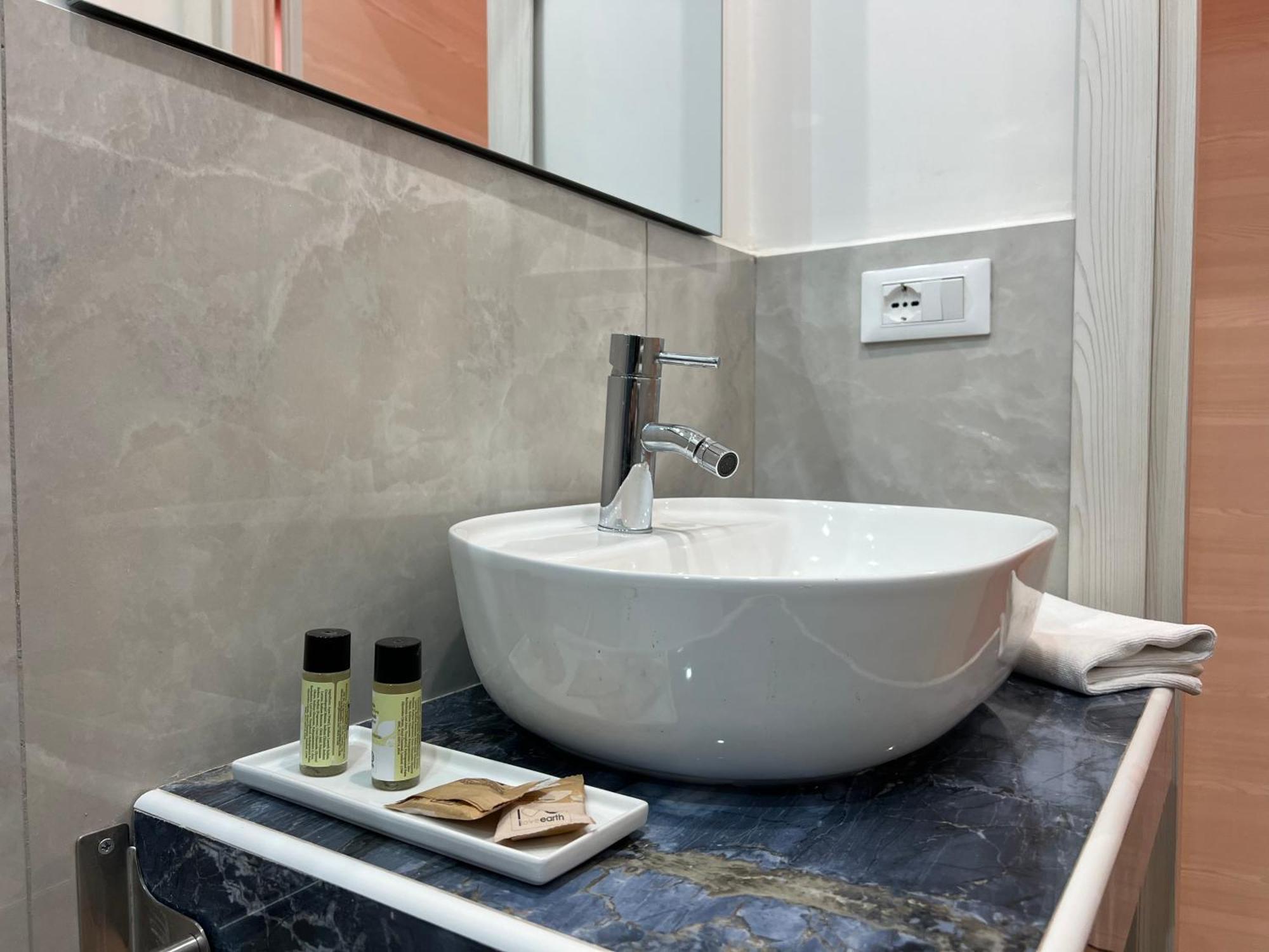 Ele Suites Pantheon Рим Экстерьер фото